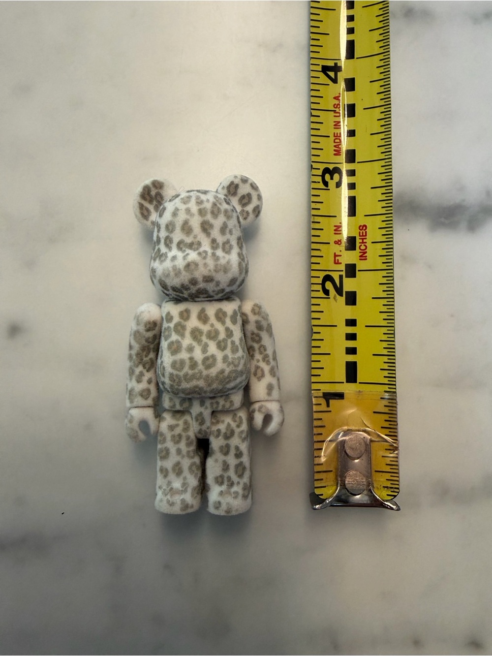 Medicom Toy Bearbrick Series 30 Secret Pattern "White Leopard" - Picture 3 of 3